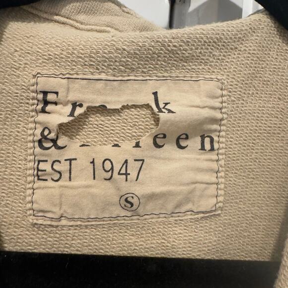 Frank & Eileen Patrick Triple-Fleece Popover Henley Top Toast Size Small NWOT - Picture 12 of 12